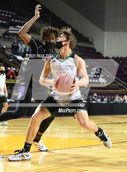 Thumbnail 1 in St. Mary's vs. Lutheran (CHSAA 3A State Final) photogallery.