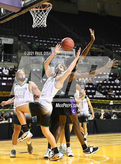 Thumbnail 2 in St. Mary's vs. Lutheran (CHSAA 3A State Final) photogallery.