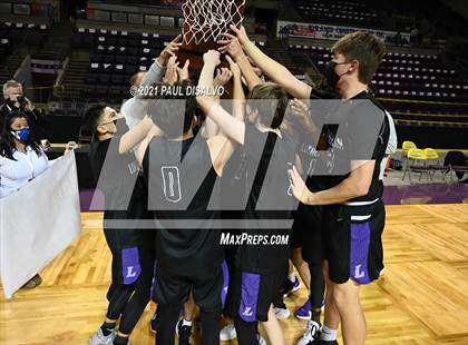 Thumbnail 2 in St. Mary's vs. Lutheran (CHSAA 3A State Final) photogallery.