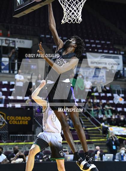Thumbnail 3 in St. Mary's vs. Lutheran (CHSAA 3A State Final) photogallery.