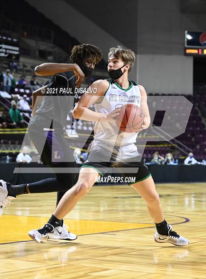 Thumbnail 2 in St. Mary's vs. Lutheran (CHSAA 3A State Final) photogallery.
