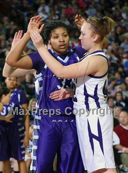 Thumbnail 1 in Canyon vs. Johnson (UIL 4A Final) photogallery.
