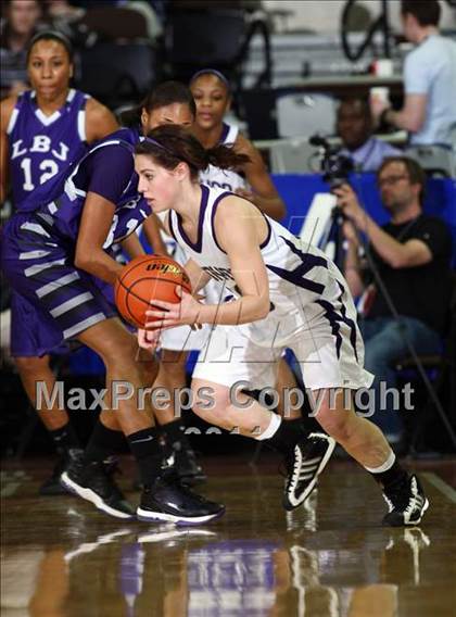 Thumbnail 1 in Canyon vs. Johnson (UIL 4A Final) photogallery.