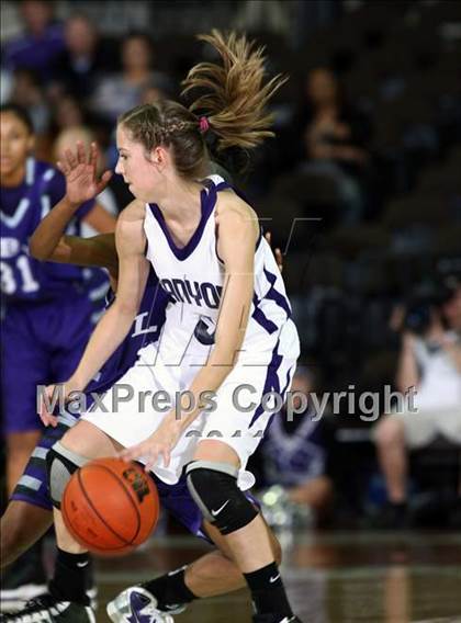 Thumbnail 2 in Canyon vs. Johnson (UIL 4A Final) photogallery.