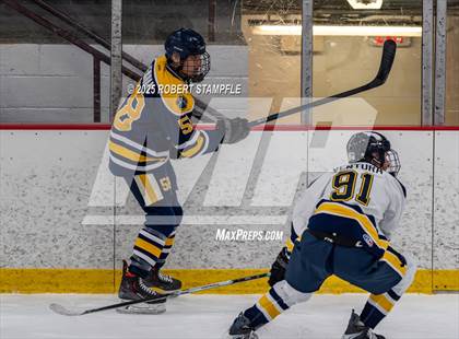 Thumbnail 2 in Franklin Regional @ Central Catholic photogallery.