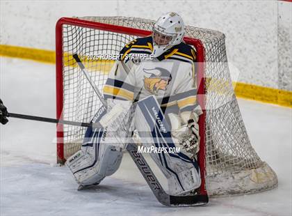 Thumbnail 2 in Franklin Regional @ Central Catholic photogallery.