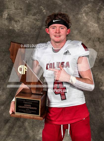 Thumbnail 2 in Colusa vs. Sweetwater (CIF State D6A Championship Trophy Awards) photogallery.