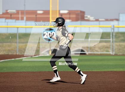 Thumbnail 2 in Andover Central @ Eisenhower photogallery.