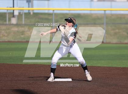 Thumbnail 2 in Andover Central @ Eisenhower photogallery.