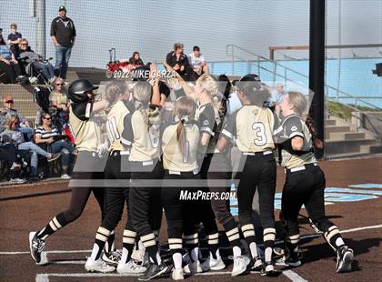 Thumbnail 3 in Andover Central @ Eisenhower photogallery.