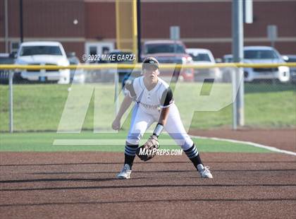Thumbnail 1 in Andover Central @ Eisenhower photogallery.