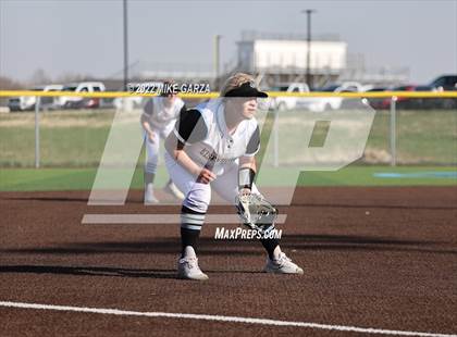 Thumbnail 2 in Andover Central @ Eisenhower photogallery.