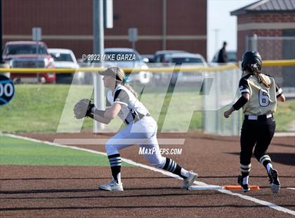 Thumbnail 1 in Andover Central @ Eisenhower photogallery.