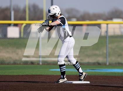 Thumbnail 2 in Andover Central @ Eisenhower photogallery.