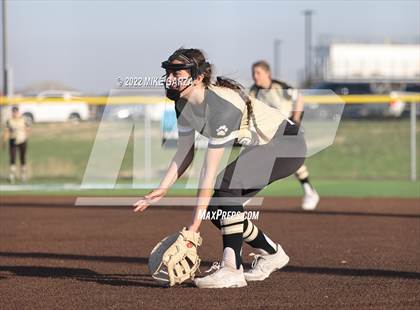Thumbnail 1 in Andover Central @ Eisenhower photogallery.