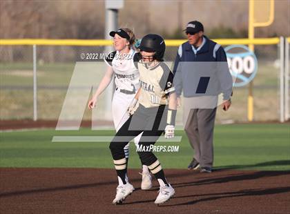 Thumbnail 2 in Andover Central @ Eisenhower photogallery.