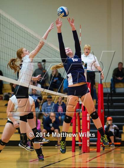 Thumbnail 3 in Suffern vs Corning (NYSPHSAA Class AA Regional Final) photogallery.