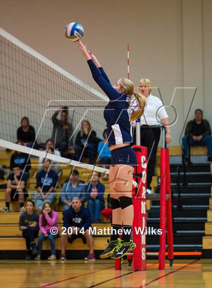 Thumbnail 3 in Suffern vs Corning (NYSPHSAA Class AA Regional Final) photogallery.