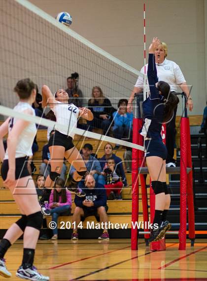 Thumbnail 2 in Suffern vs Corning (NYSPHSAA Class AA Regional Final) photogallery.