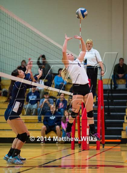 Thumbnail 2 in Suffern vs Corning (NYSPHSAA Class AA Regional Final) photogallery.