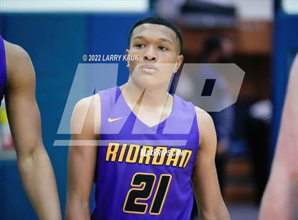 Thumbnail 3 in Archbishop Riordan @ Valley Christian photogallery.