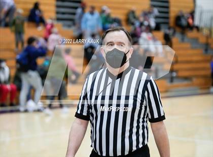 Thumbnail 2 in Archbishop Riordan @ Valley Christian photogallery.