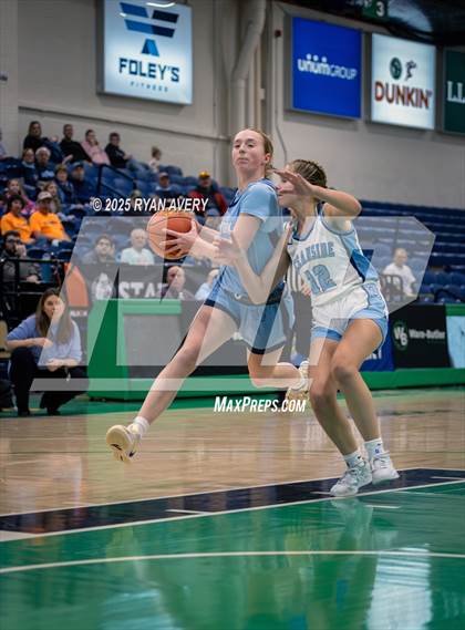 Thumbnail 2 in York vs Oceanside (MPA Class B South Quarterfinal) photogallery.
