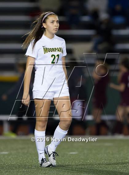 Thumbnail 1 in Simi Valley vs. Moorpark photogallery.