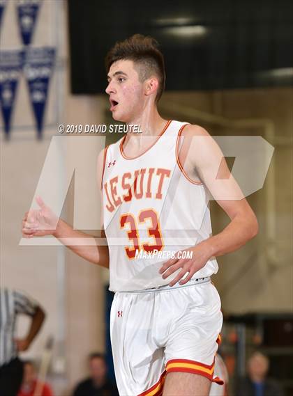 Thumbnail 3 in Cathedral Catholic vs. Jesuit (Fr. Barry Christmas Classic) photogallery.