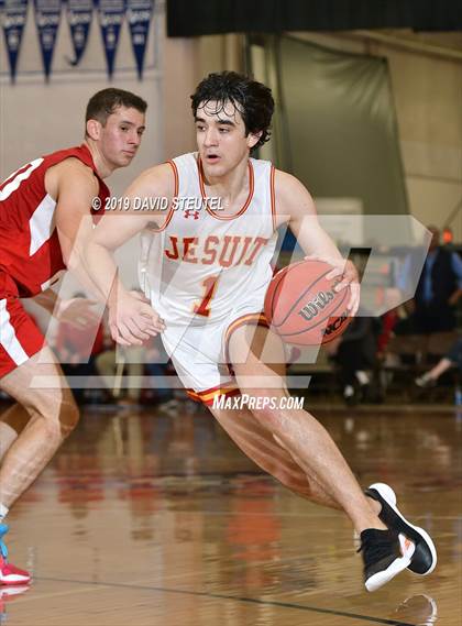 Thumbnail 3 in Cathedral Catholic vs. Jesuit (Fr. Barry Christmas Classic) photogallery.