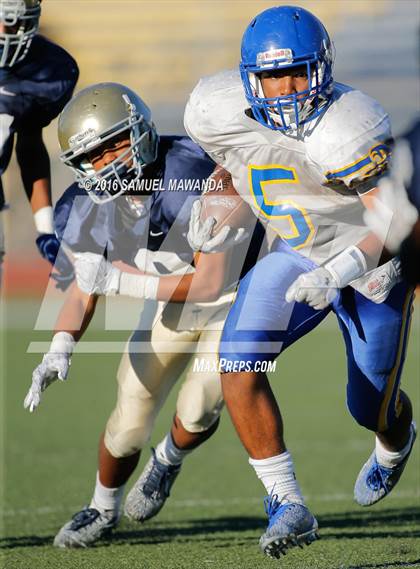 Thumbnail 1 in  Bishop Amat @ Notre Dame (SO) photogallery.