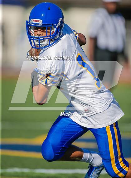 Thumbnail 1 in  Bishop Amat @ Notre Dame (SO) photogallery.