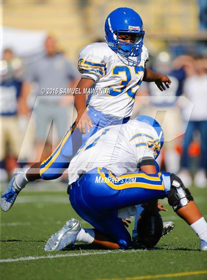 Thumbnail 1 in  Bishop Amat @ Notre Dame (SO) photogallery.