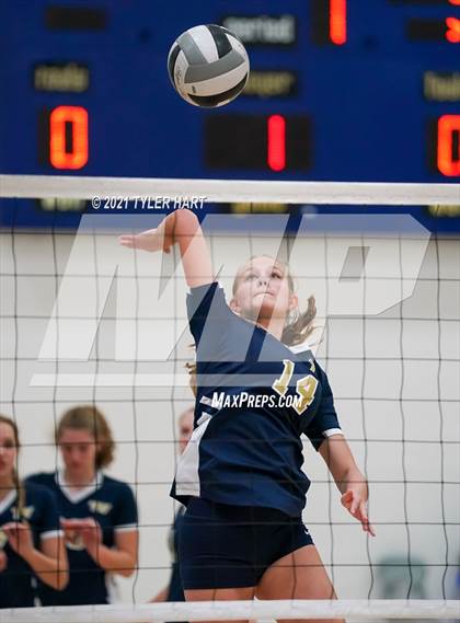 Thumbnail 2 in Monrovia vs. Tri-West Hendricks (IHSAA 3A Sectional Semi-Final) photogallery.