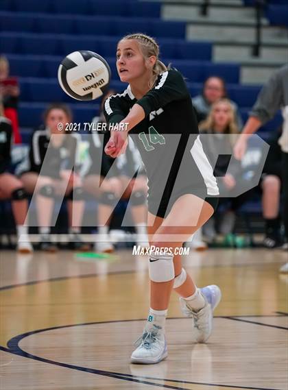 Thumbnail 2 in Monrovia vs. Tri-West Hendricks (IHSAA 3A Sectional Semi-Final) photogallery.