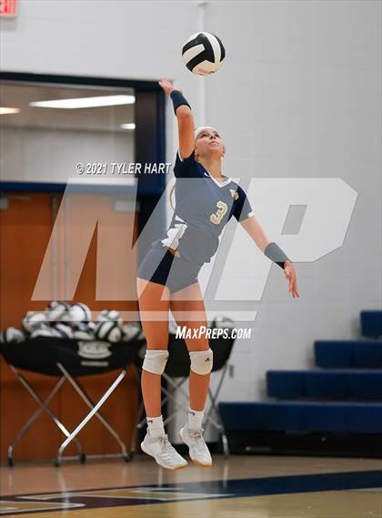 Thumbnail 1 in Monrovia vs. Tri-West Hendricks (IHSAA 3A Sectional Semi-Final) photogallery.