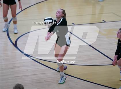 Thumbnail 2 in Monrovia vs. Tri-West Hendricks (IHSAA 3A Sectional Semi-Final) photogallery.