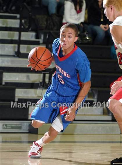 Thumbnail 3 in Christian Brothers vs. Lodi (Ram Jam Winter Classic) photogallery.
