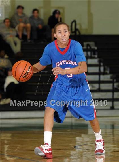 Thumbnail 1 in Christian Brothers vs. Lodi (Ram Jam Winter Classic) photogallery.