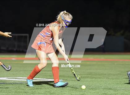 Thumbnail 3 in Los Gatos vs St. Ignatius (CIF CCS Semifinal) photogallery.