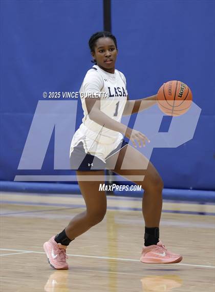Thumbnail 2 in Dripping Springs vs. Liberal Arts & Science Academy - Austin (Lobo Pack Attack Classic) photogallery.