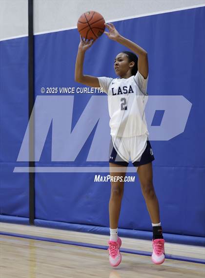 Thumbnail 3 in Dripping Springs vs. Liberal Arts & Science Academy - Austin (Lobo Pack Attack Classic) photogallery.