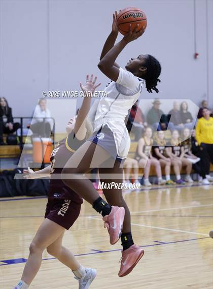 Thumbnail 1 in Dripping Springs vs. Liberal Arts & Science Academy - Austin (Lobo Pack Attack Classic) photogallery.