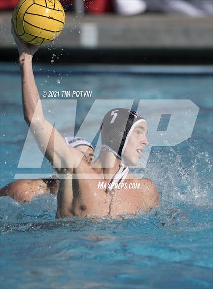 Thumbnail 2 in Huntington Beach vs Newport Harbor (CIF SS DO Final) photogallery.