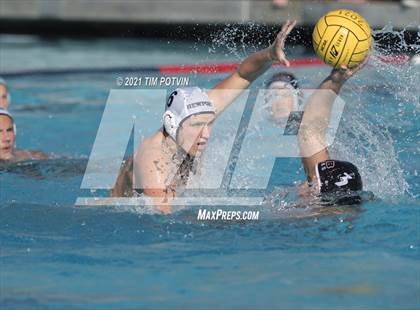 Thumbnail 3 in Huntington Beach vs Newport Harbor (CIF SS DO Final) photogallery.