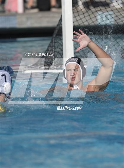 Thumbnail 2 in Huntington Beach vs Newport Harbor (CIF SS DO Final) photogallery.