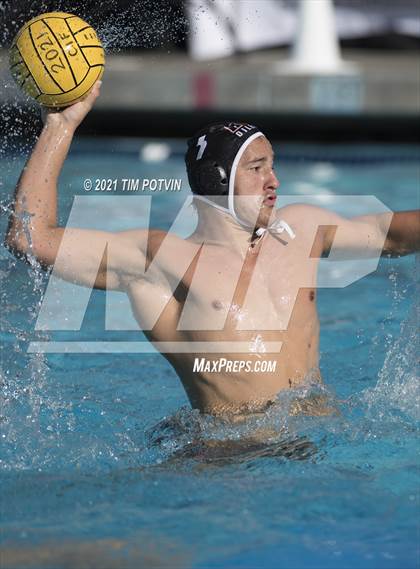 Thumbnail 2 in Huntington Beach vs Newport Harbor (CIF SS DO Final) photogallery.