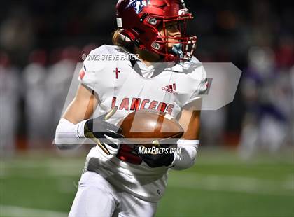 Thumbnail 1 in Kennedy Catholic @ Lake Stevens (WIAA 4A Quarterfinal) photogallery.