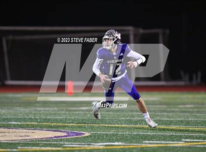 Thumbnail 1 in Kennedy Catholic @ Lake Stevens (WIAA 4A Quarterfinal) photogallery.