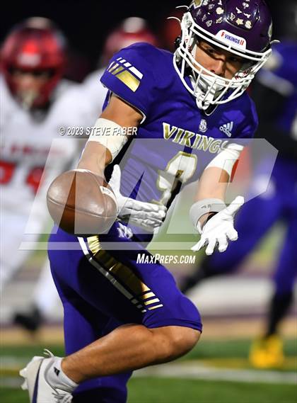 Thumbnail 1 in Kennedy Catholic @ Lake Stevens (WIAA 4A Quarterfinal) photogallery.